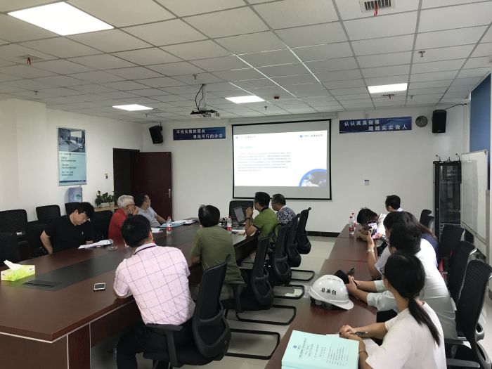 1检查反馈会现场。郭奎君摄.jpg