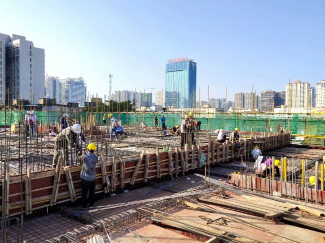 二分公司广西工业设计院项目完成转换层主体施工.jpg