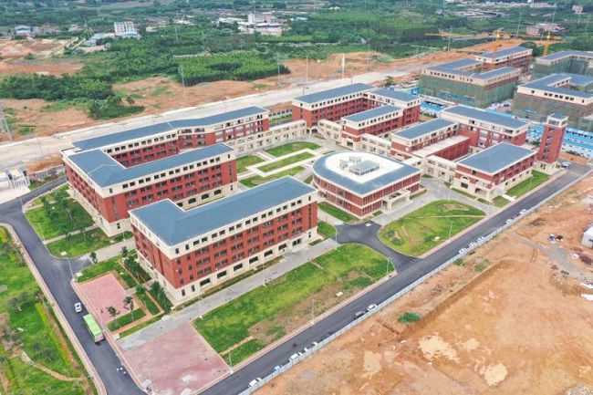 1广西工业职业技术学院南宁教育园区新校区一期项目第二标段.jpg