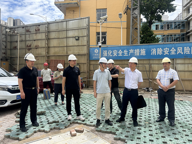 调研现场（修图）.png